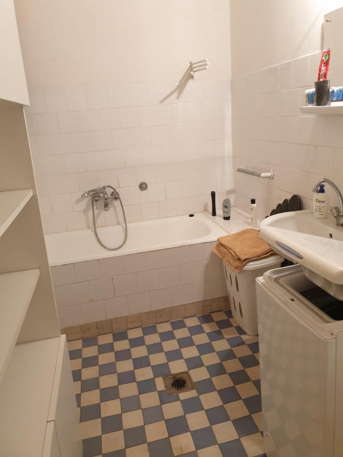 Izisz Debrecen Exteriör bild