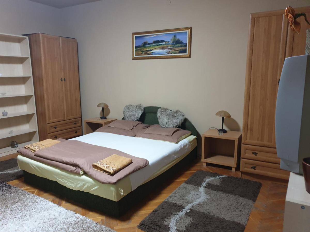 Izisz Debrecen Exteriör bild